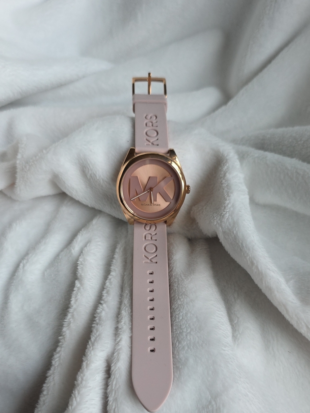 Michael Kors Pink Silicone Strap Watch with Rose Gold Tone Case